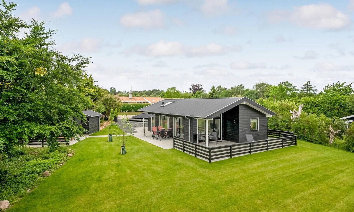 Frederiksvaerk House | Lovely home in Frederiksværk with WiFi