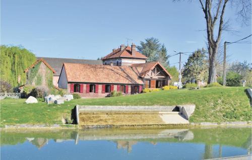 Frise House | Lovely Home In Frise With Wifi