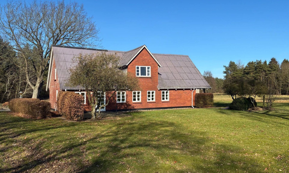 Gram House | Lovely home in Gram with WiFi