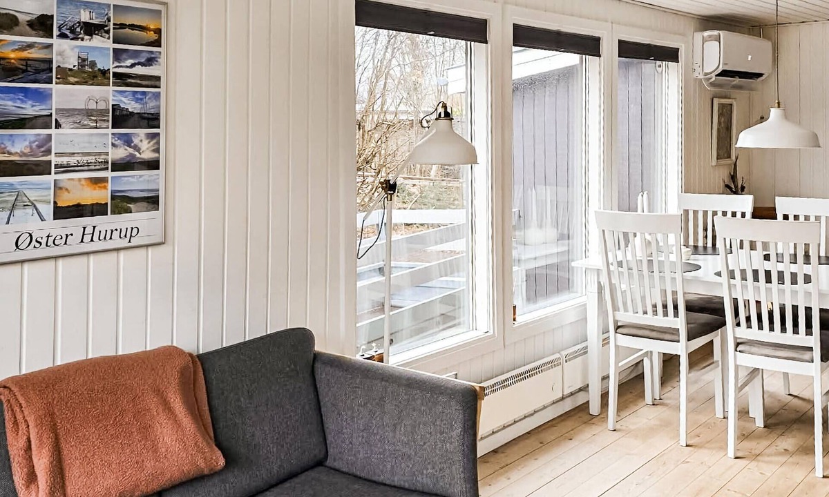 Haslevgarde House | Lovely home in Hadsund with WiFi