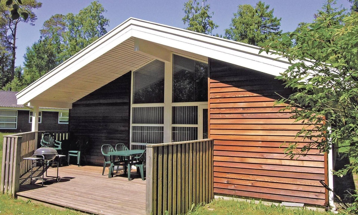 Hasle House | Lovely home in Hasle with sauna