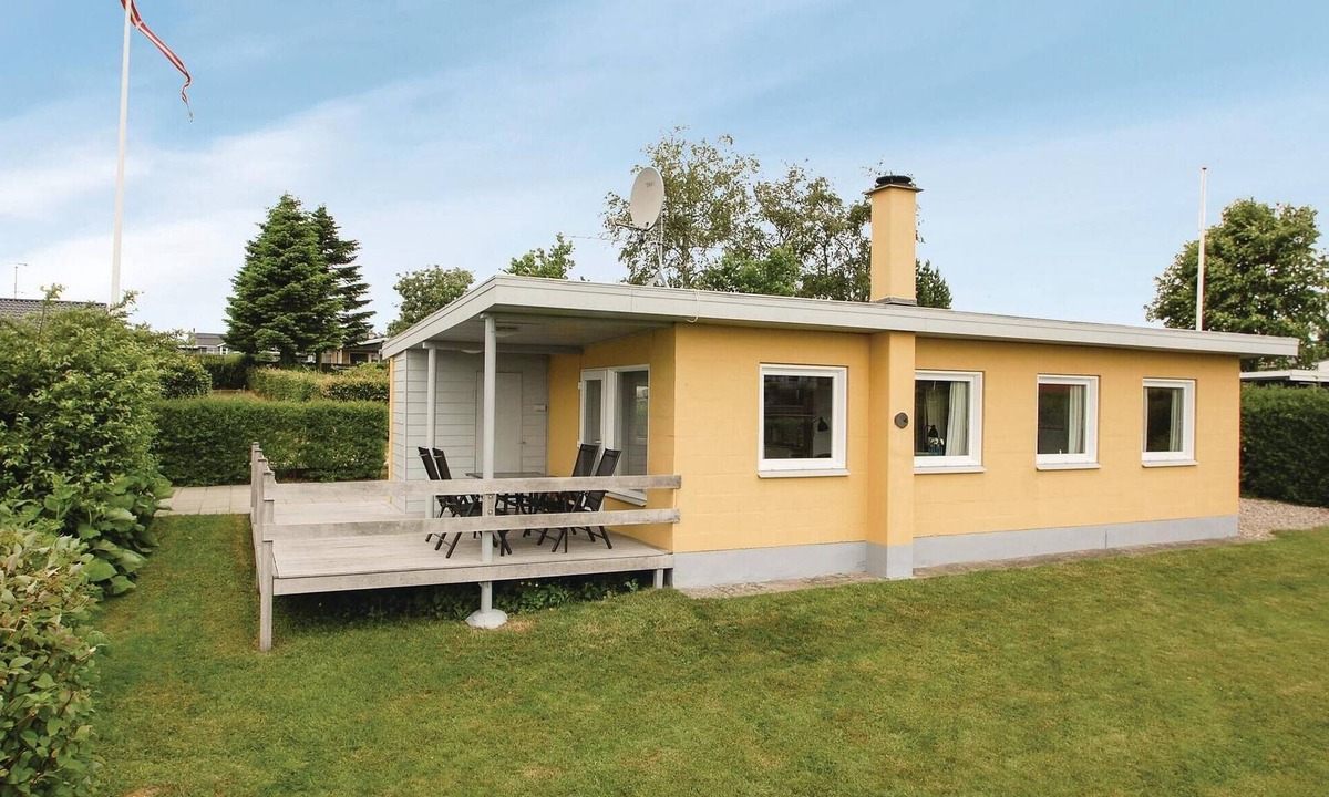 Hejlsminde Strand House | Lovely home in Hejls with WiFi