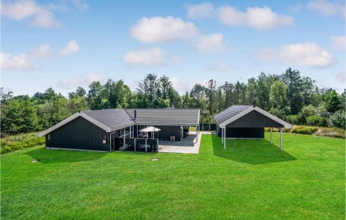 Bratten Strand House | Lovely Home In Jerup With Sauna