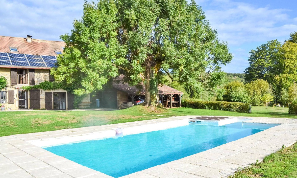 Loisia House | Lovely home in Loisia