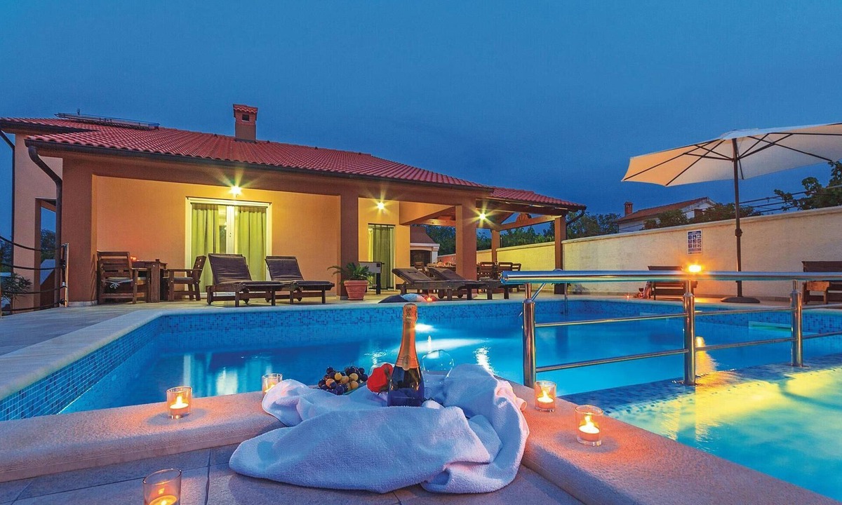 Filipana House | Lovely home in Marcana