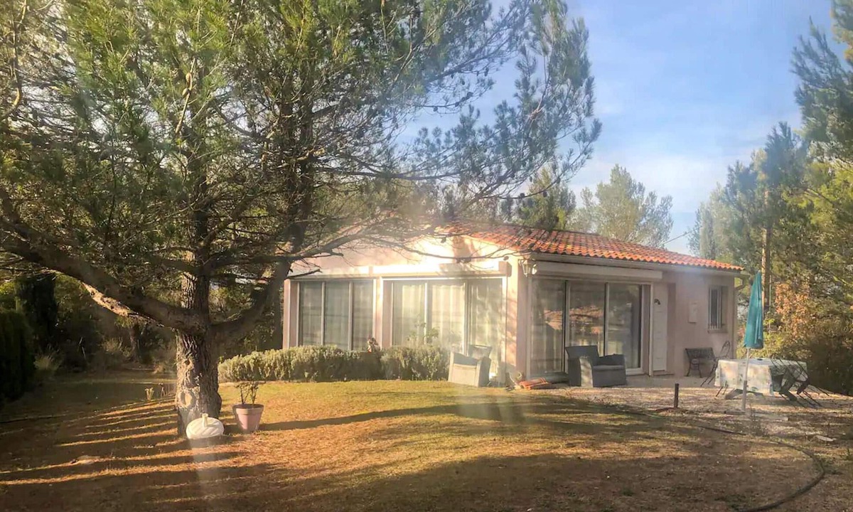 Meyrargues House | Lovely home in Meyrargues with WiFi