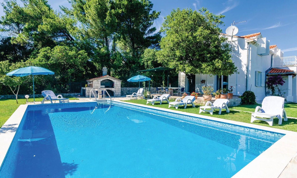 Mocici House | Lovely home in Mocici