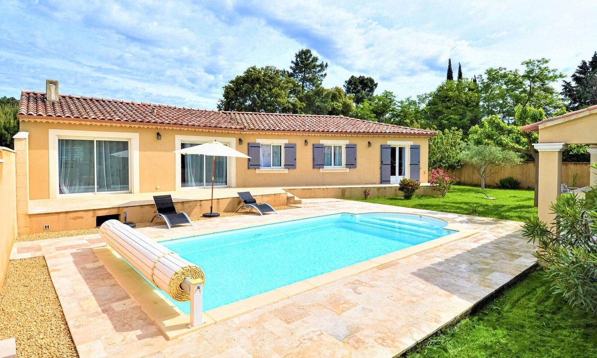 Mornas House | Lovely home in Mornas
