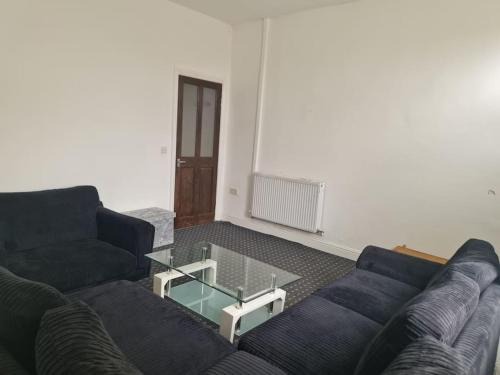 Fence House | Lovely Home in Nelson