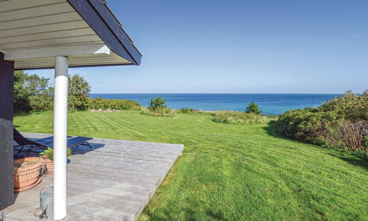 Ebbeløkke House | Lovely home in Nykøbing Sj with house sea view