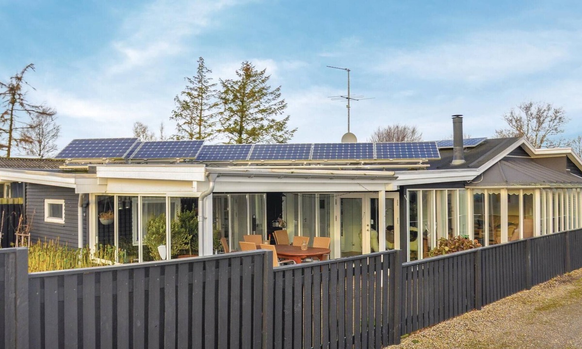 Hasmark Strand House | Lovely home in Otterup with WiFi