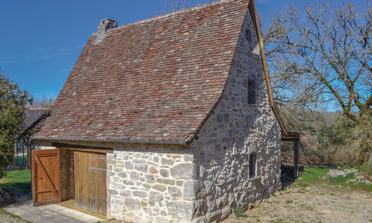 Padirac House | Lovely home in Padirac with WiFi