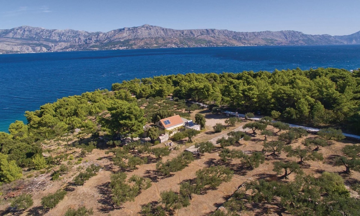 Praznica House | Lovely home in Postira with house sea view