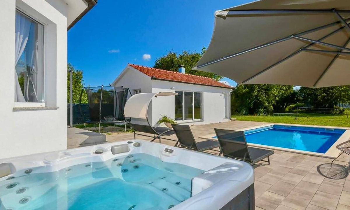 Donji Prolozac House | Lovely home in Postranje