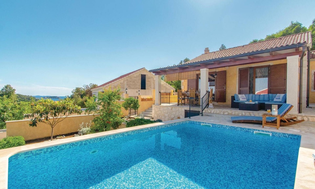 Prizba House | Lovely home in Prizba