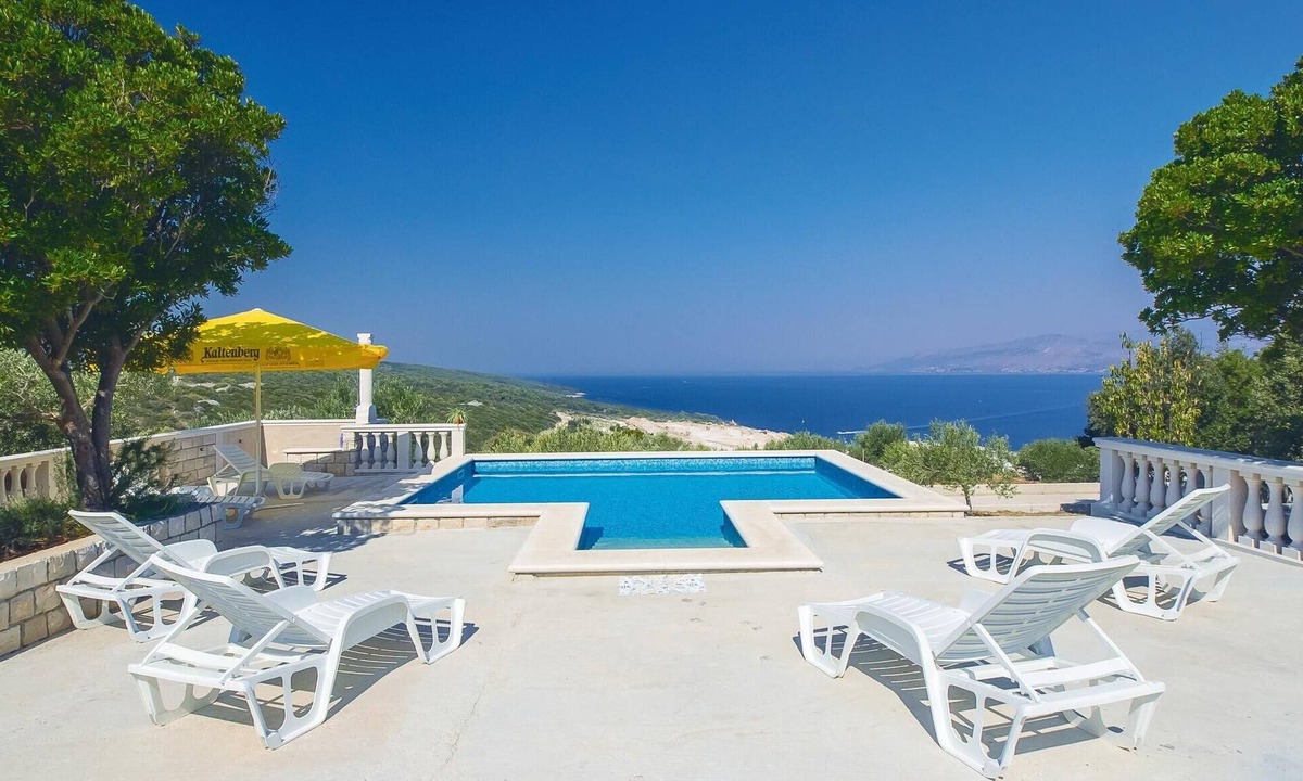 Pucisca House | Lovely home in Pucisca