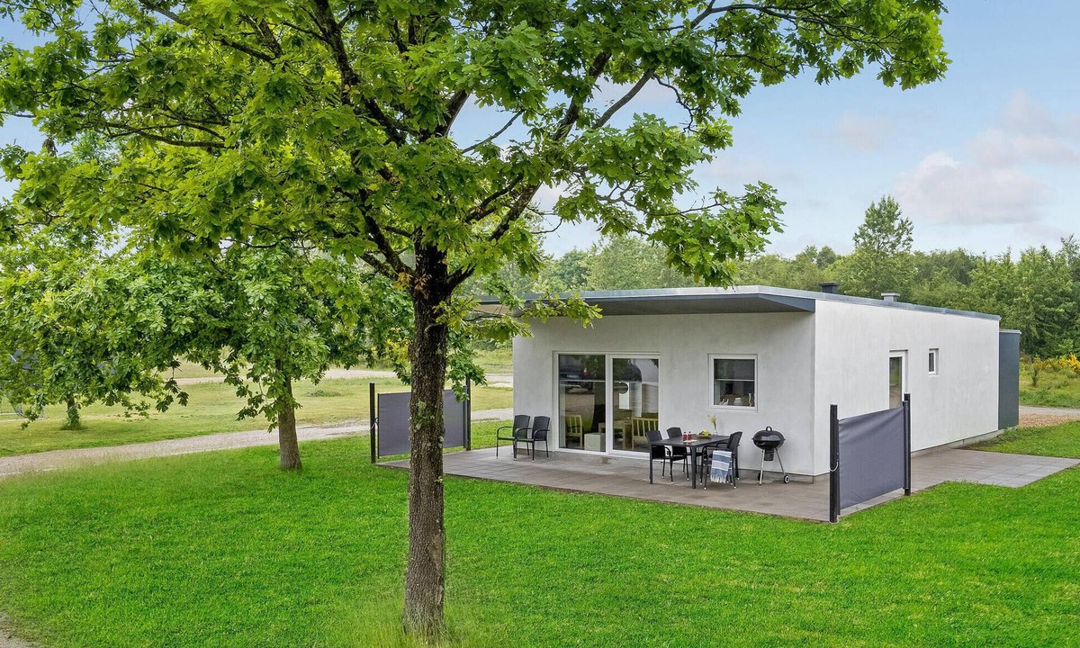 Ringkobing House | Lovely home in Ringkøbing with kitchen