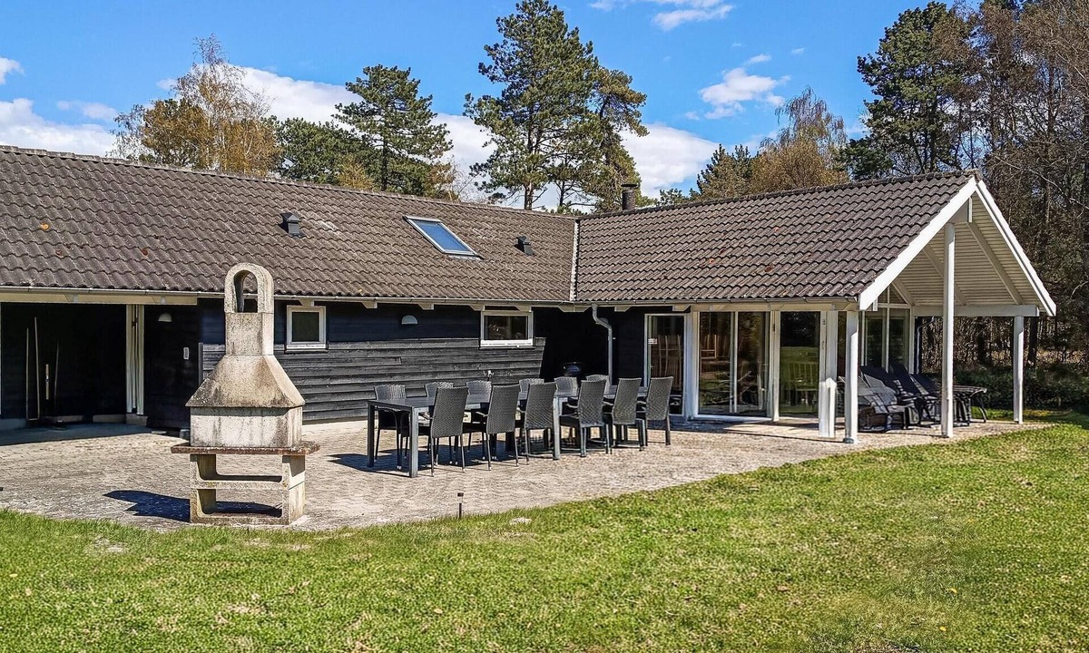 Rodby House | Lovely home in Rødby with kitchen