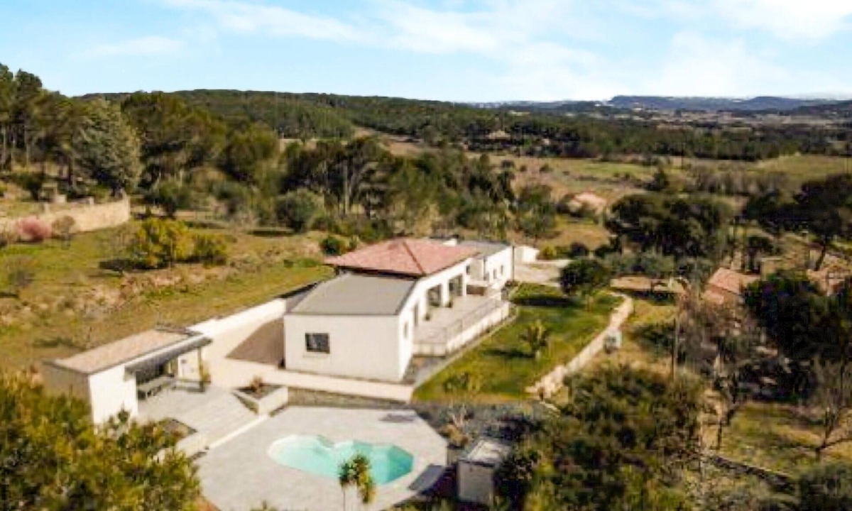 Saint-Nazaire House | Lovely home in Saint-Nazaire