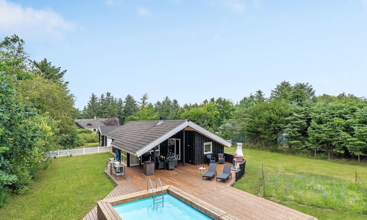 Saltum House | Lovely home in Saltum with kitchen