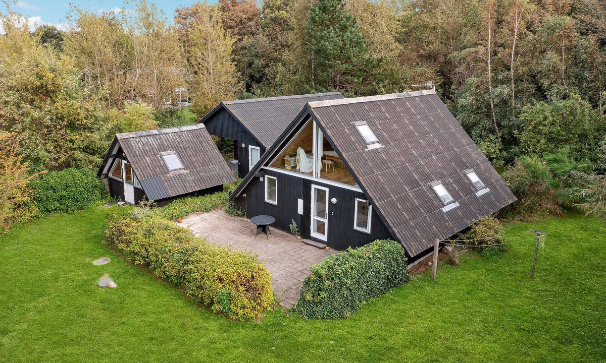Samsø House | Lovely home in Samsø with WiFi
