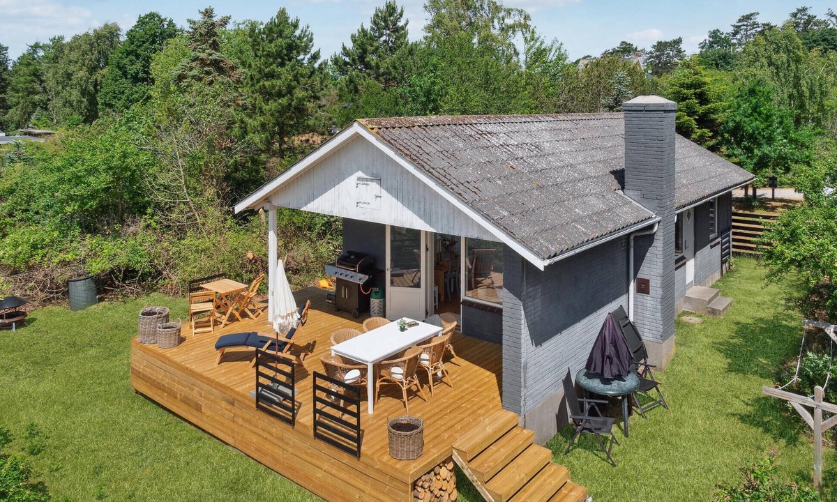 Samsø House | Lovely home in Samsø with kitchen