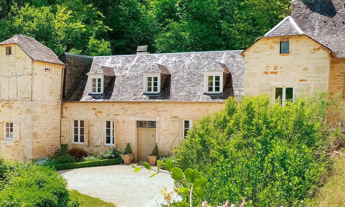 Sarrazac House | Lovely home in Sarrazac