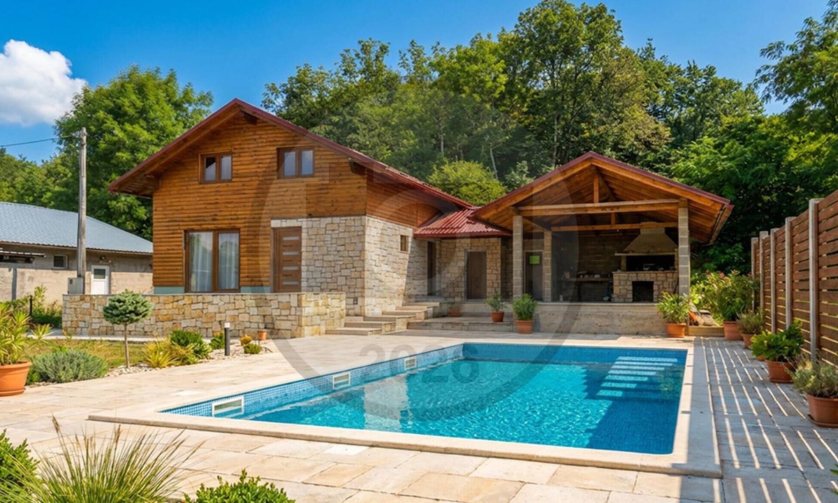 Smiljan House | Lovely home in Smiljan with sauna