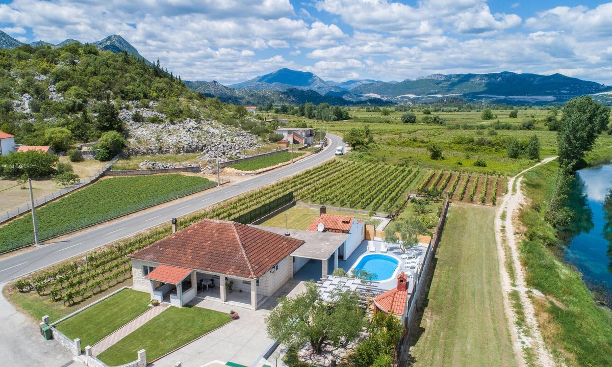 Stasevica House | Lovely home in Stasevica