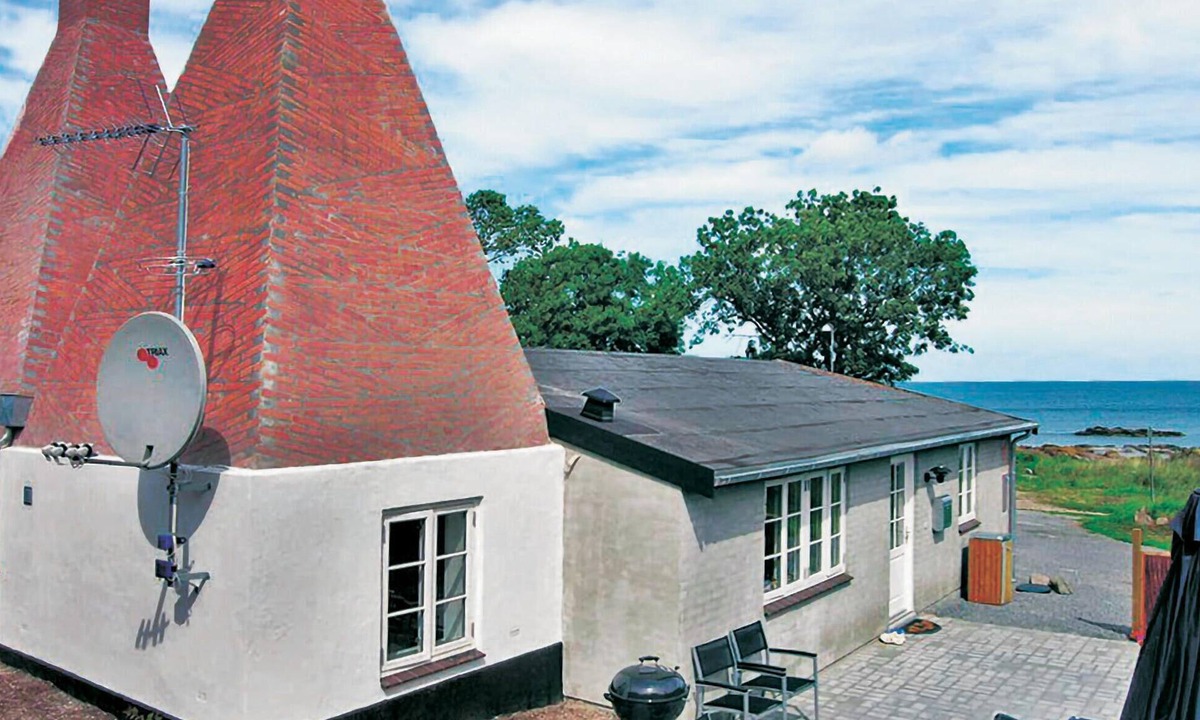 Listed House | Lovely home in Svaneke with WiFi