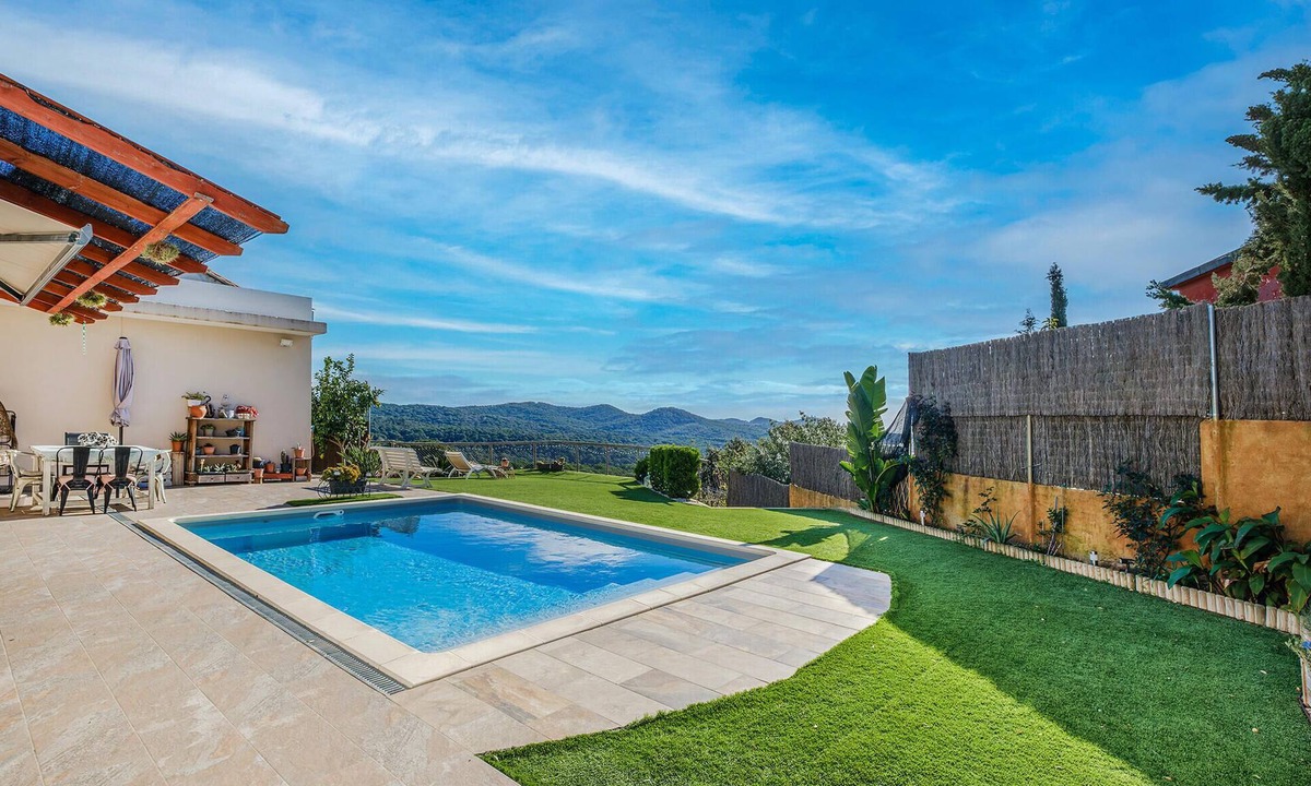 Tordera House | Lovely home in Tordera