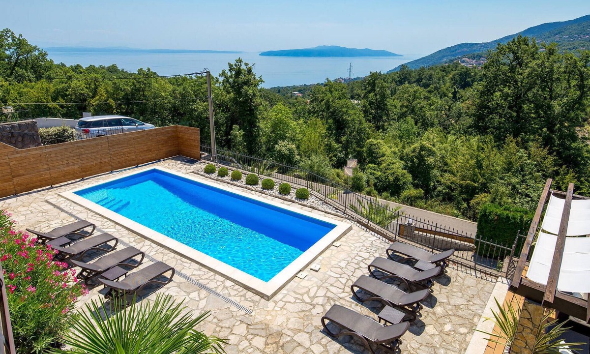 Opatija House | Lovely home in Veprinac