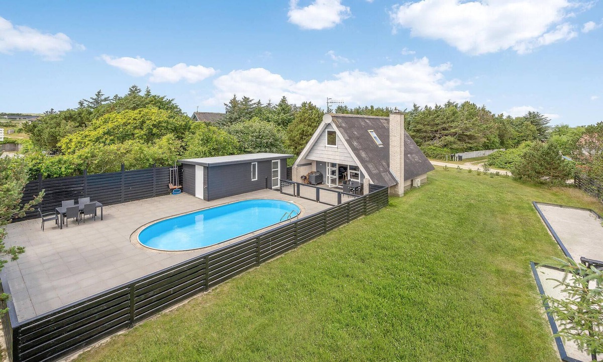Agger House | Lovely home in Vestervig with sauna