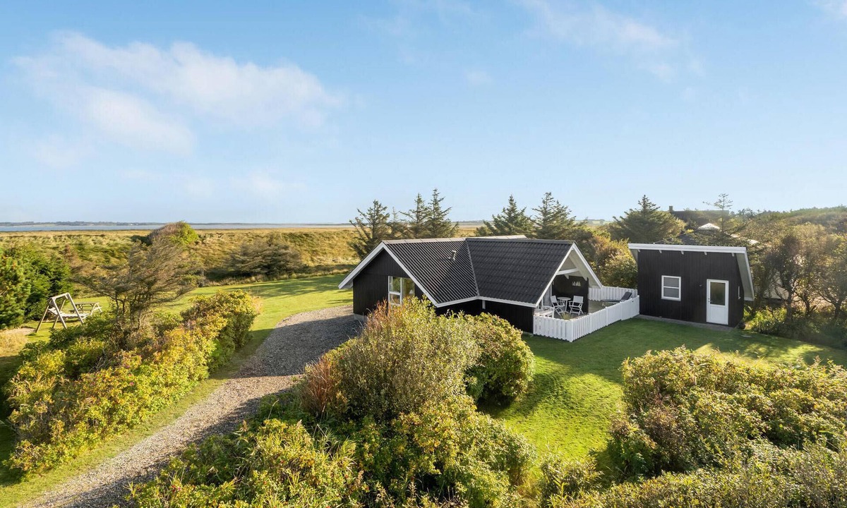 Agger House | Lovely home in Vestervig with WiFi
