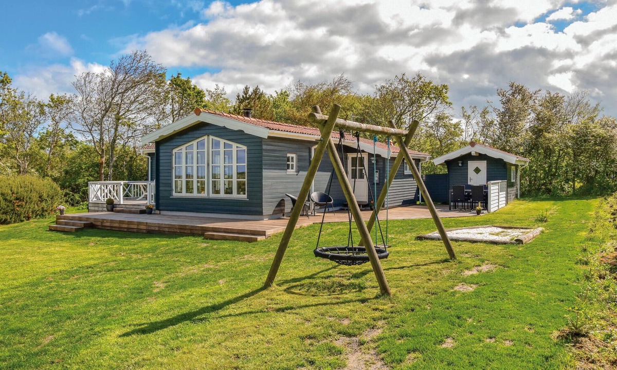 Vinderup House | Lovely home in Vinderup with WiFi