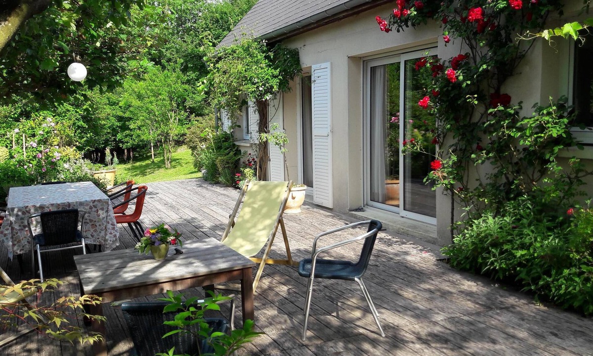 Azay-le-Rideau House | Lovely house in a green setting.