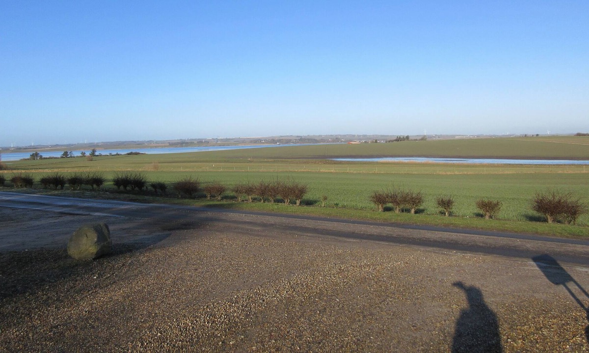 Karby House | Lovely house with beautiful views of the Limfjord with the Næssund ferry