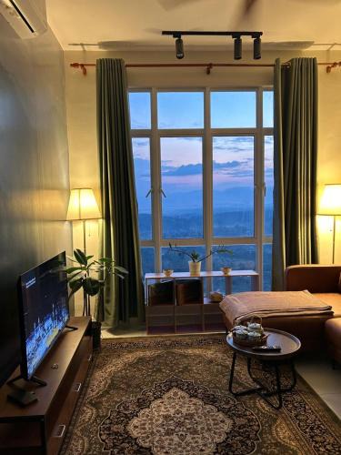 Kampung Sungai Kembong Hilir Apartment | Lovely Luxury Hillview