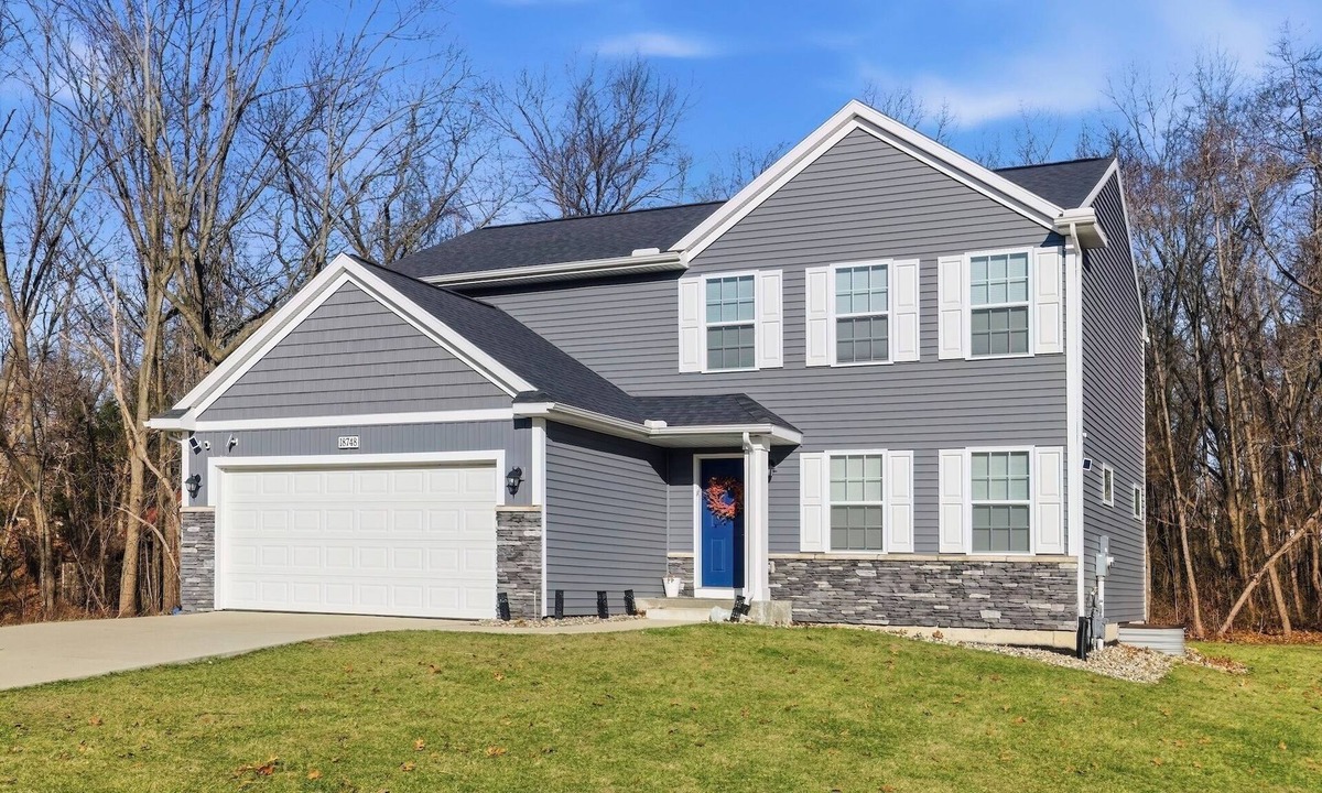 New Buffalo House | Lovely recently Built NB Home, fire pit