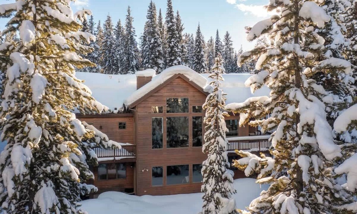 Spanish Peaks House | Lovely renovated home w/hot tub & stunning views