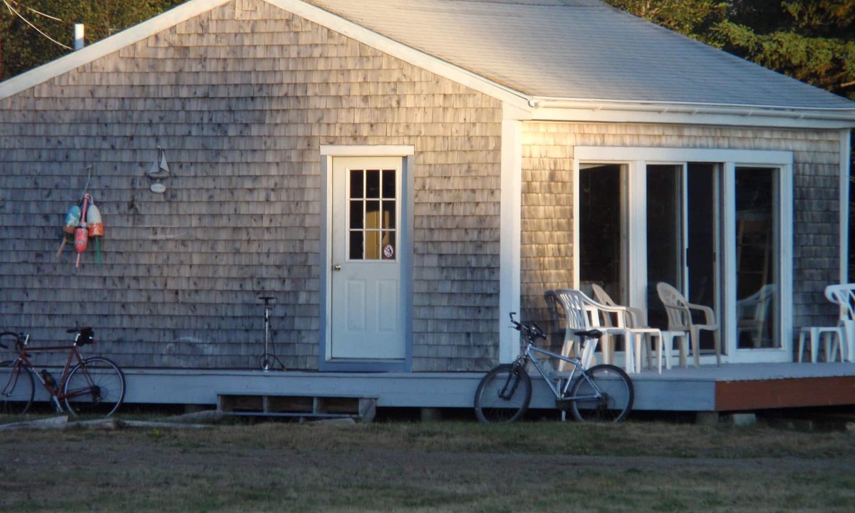 Bernard Cabin | Lovely Shorefront Cabin with Dock, Beach & Great Views