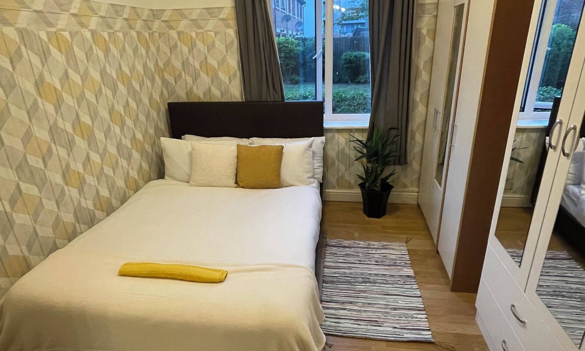 Deptford Apartment | Lovely & Spacious Flat @Creekside Deptford