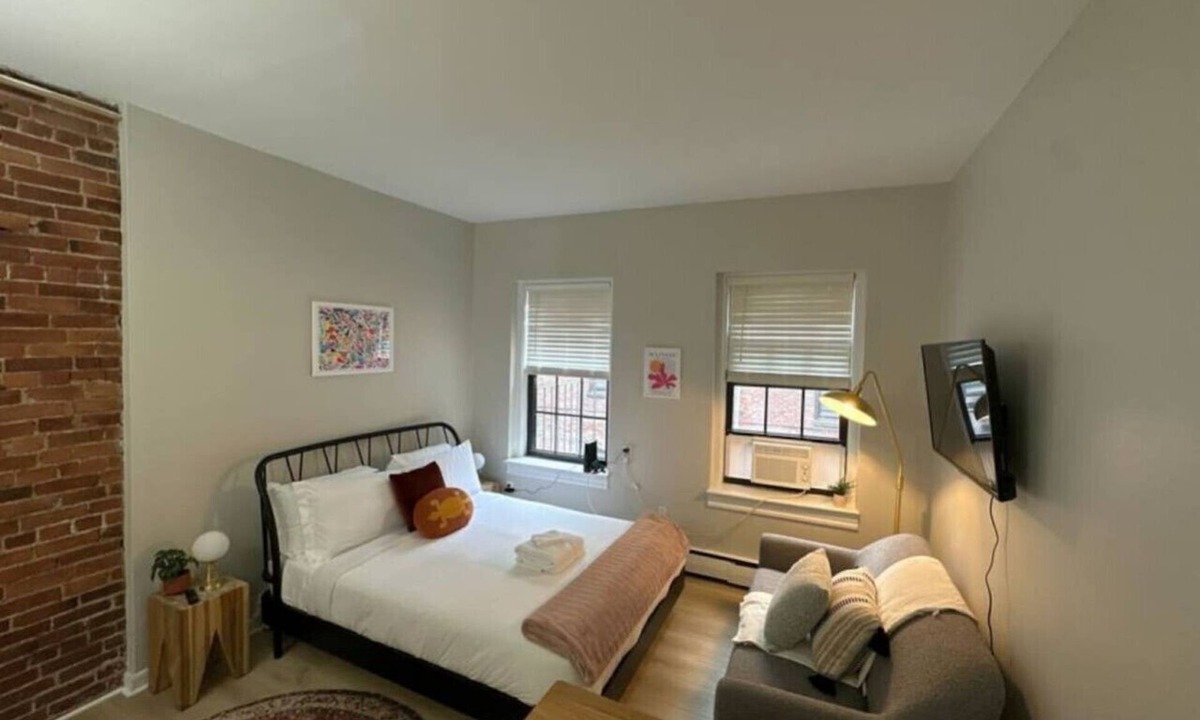 Prudential - St. Botolph Apartment | Lovely Studio Apt | South End