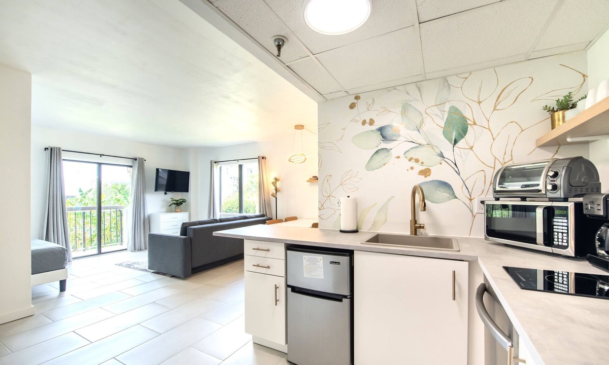 Florida Center Condo | Lovely Studio near Universal Studios