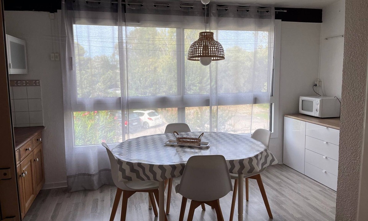 Argeles Plage Apartment | Lovely studio with parking for 2 people in Argelès-sur-Mer