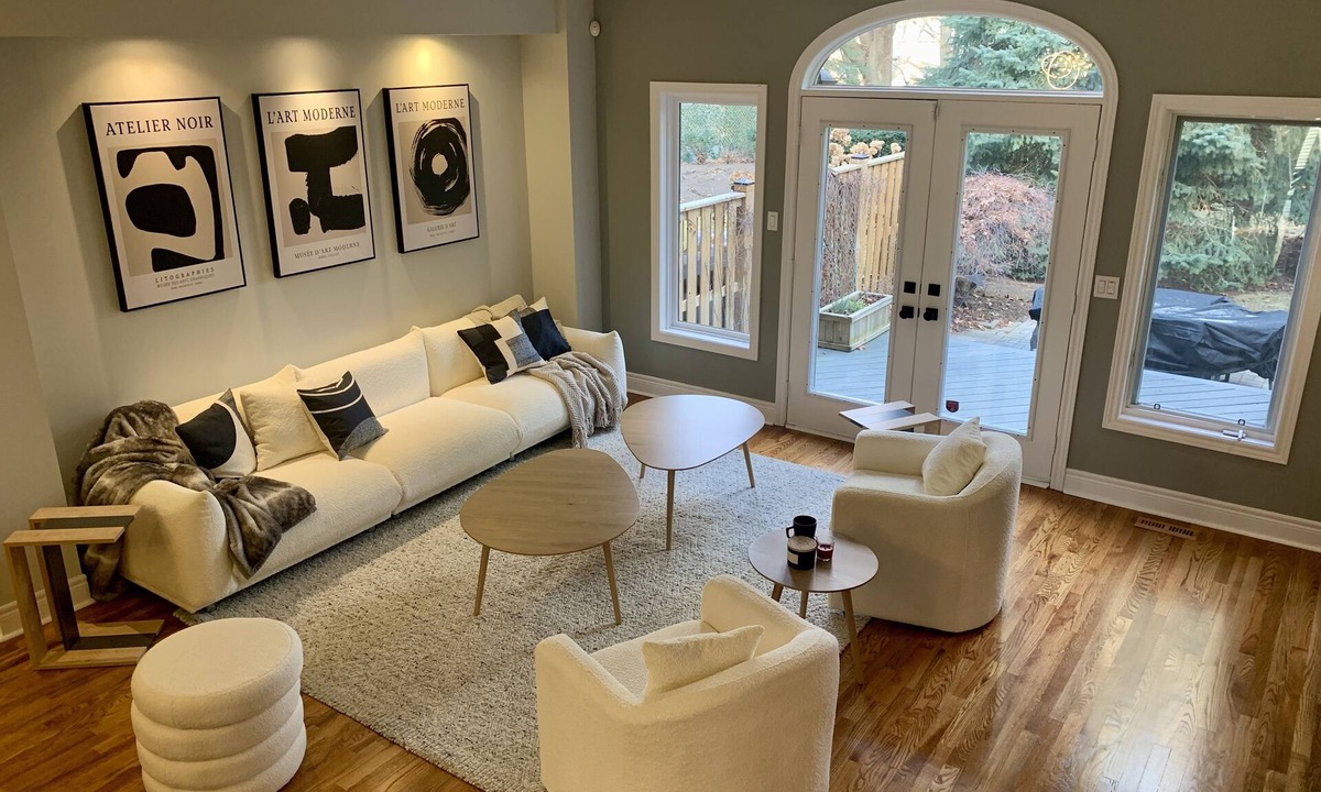 Sunnylea House | Lovely Toronto TownHouse