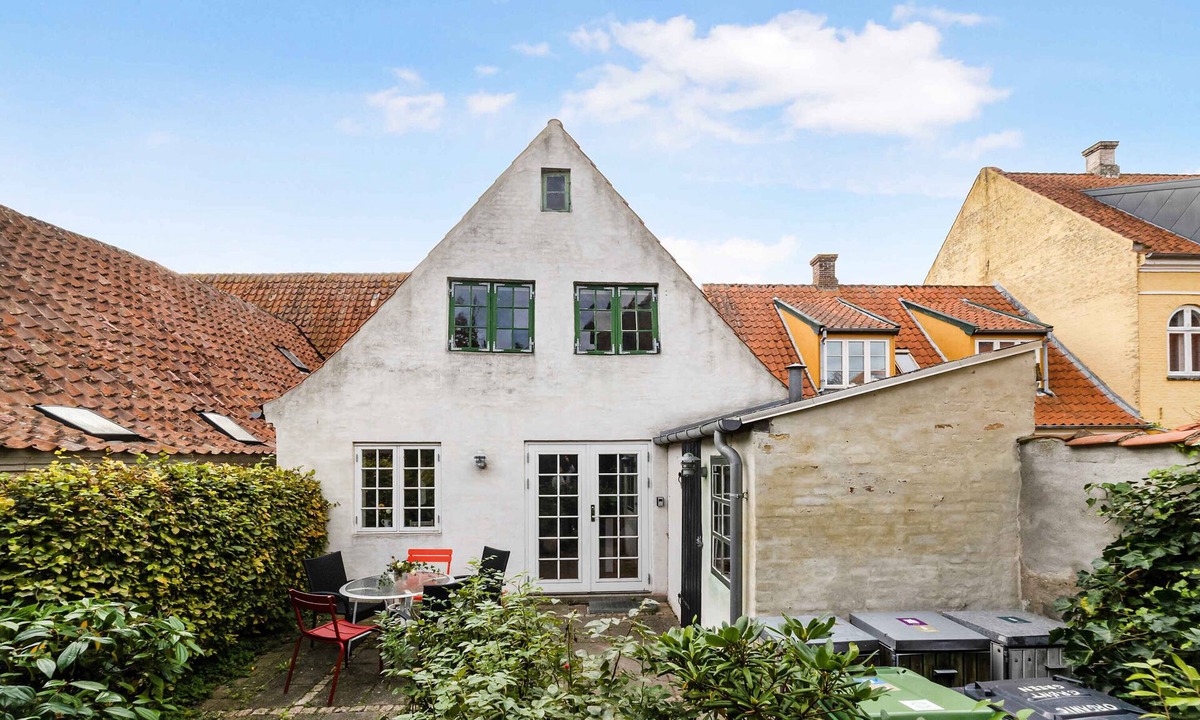 Aeroskobing Villa | Lovely townhouse in unique Ærøskøbing
