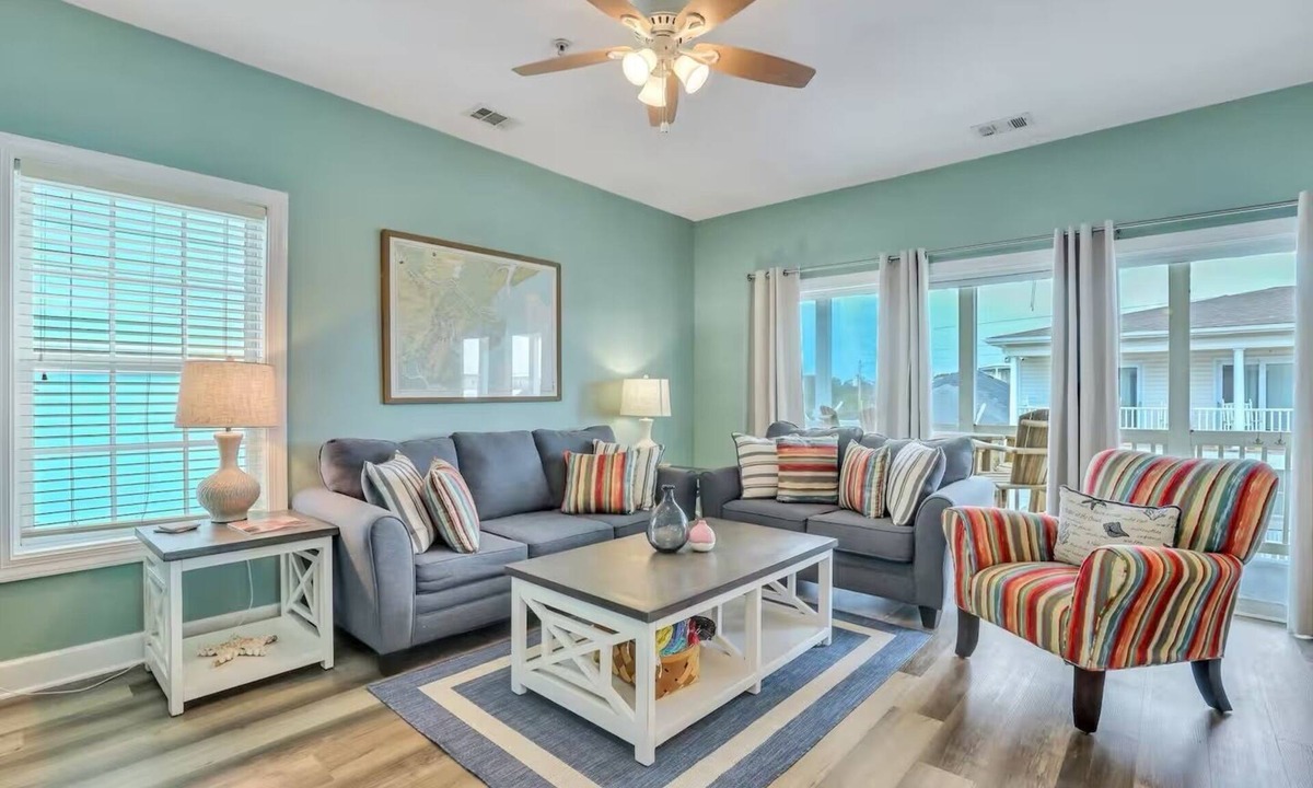 Tybee Island Apartment | Lovely Tybee Condo Close to Beach