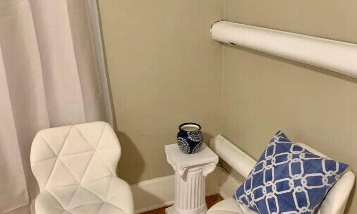 Vicksburg Apartment | Lovely Upstairs 3 Bedroom Apartment