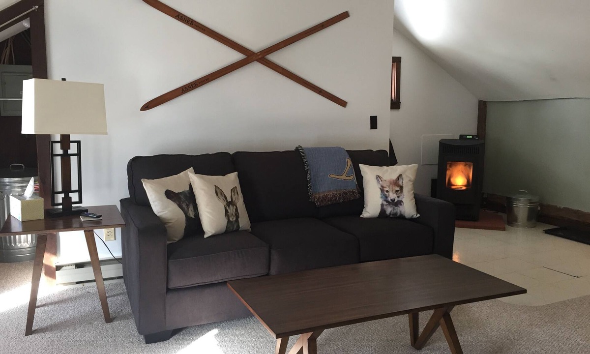 Richmond Apartment | Lovely Village Barn Apartment